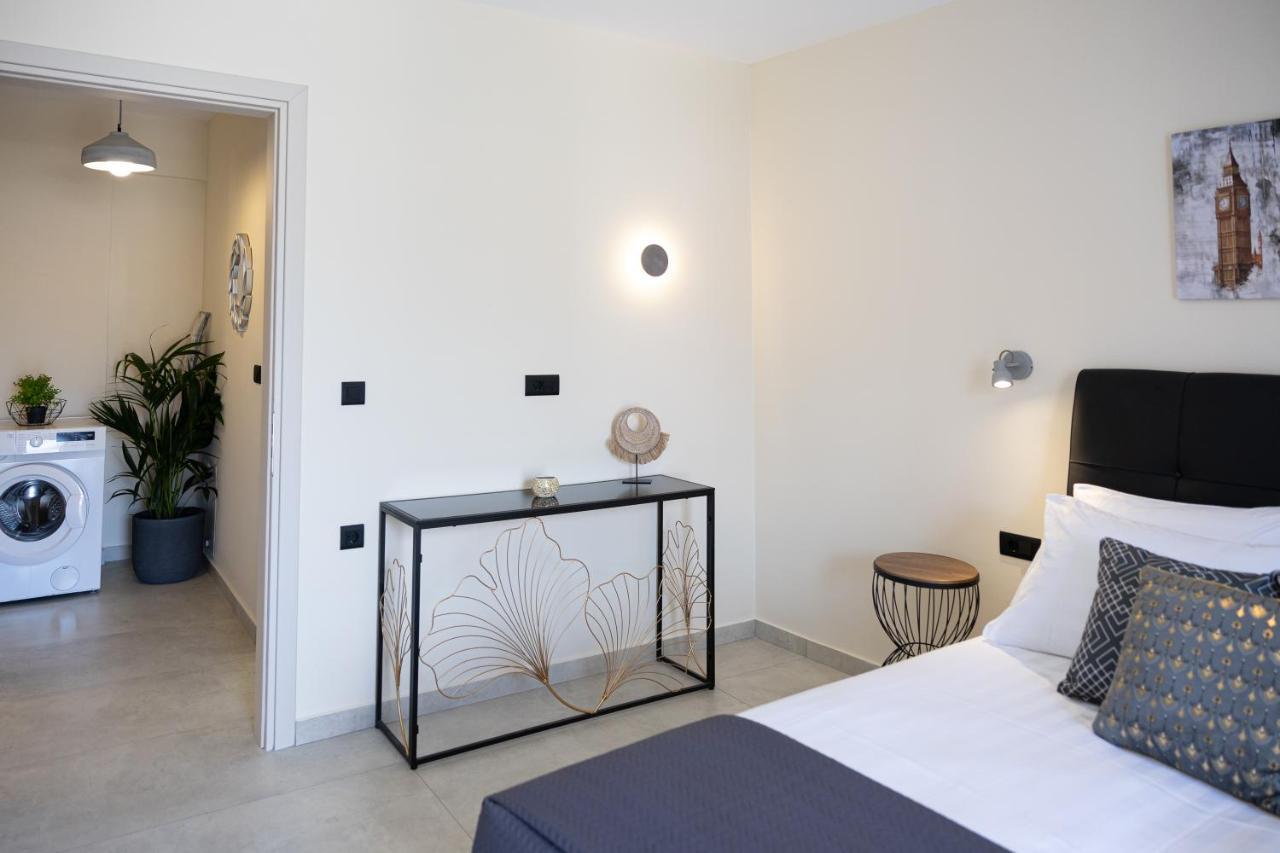 Meraviglia Residence - Amethyst Apartment 阿尔戈斯托利翁 外观 照片