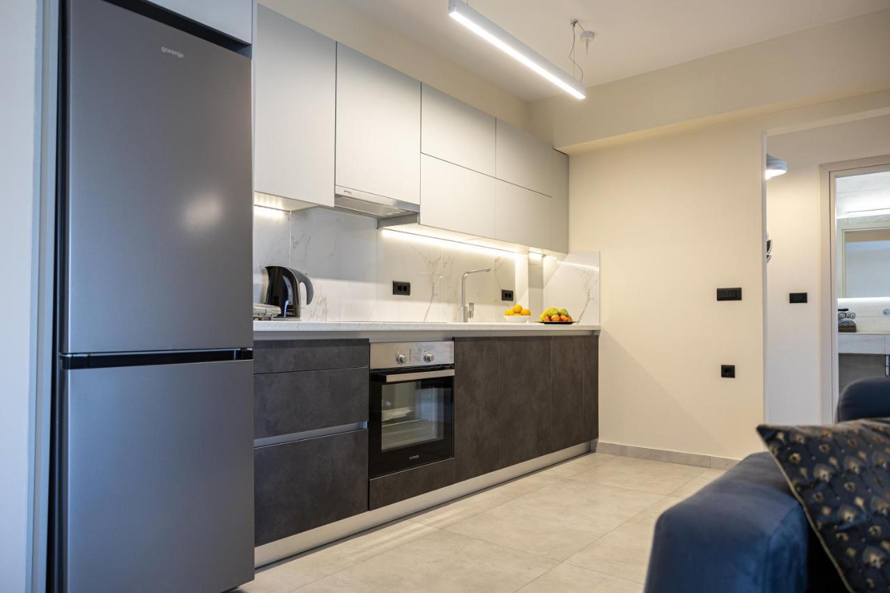Meraviglia Residence - Amethyst Apartment 阿尔戈斯托利翁 外观 照片
