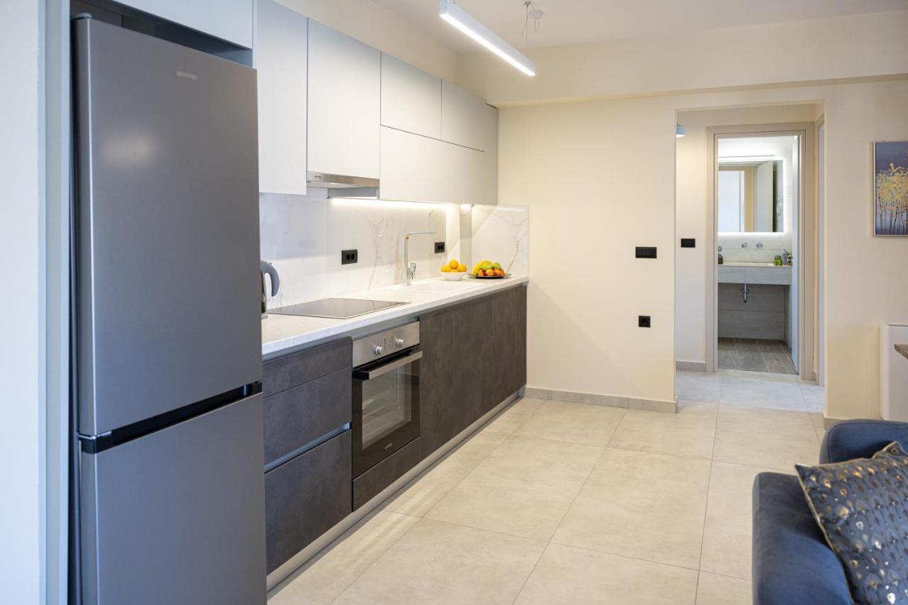 Meraviglia Residence - Amethyst Apartment 阿尔戈斯托利翁 外观 照片