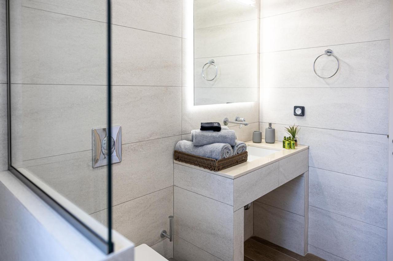 Meraviglia Residence - Amethyst Apartment 阿尔戈斯托利翁 外观 照片