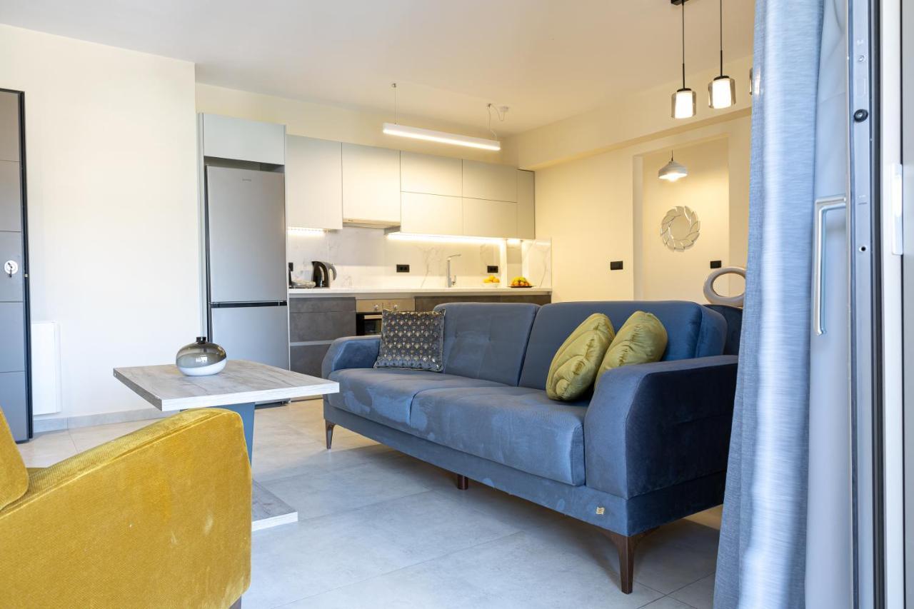 Meraviglia Residence - Amethyst Apartment 阿尔戈斯托利翁 外观 照片